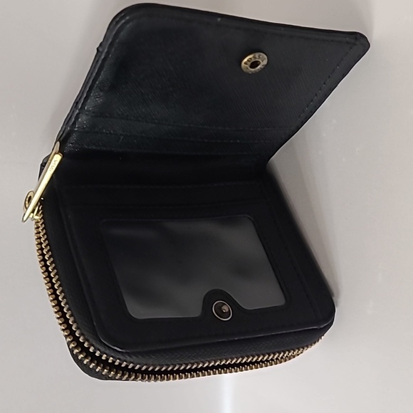 Fossil Wallet - Picture 3 of 4